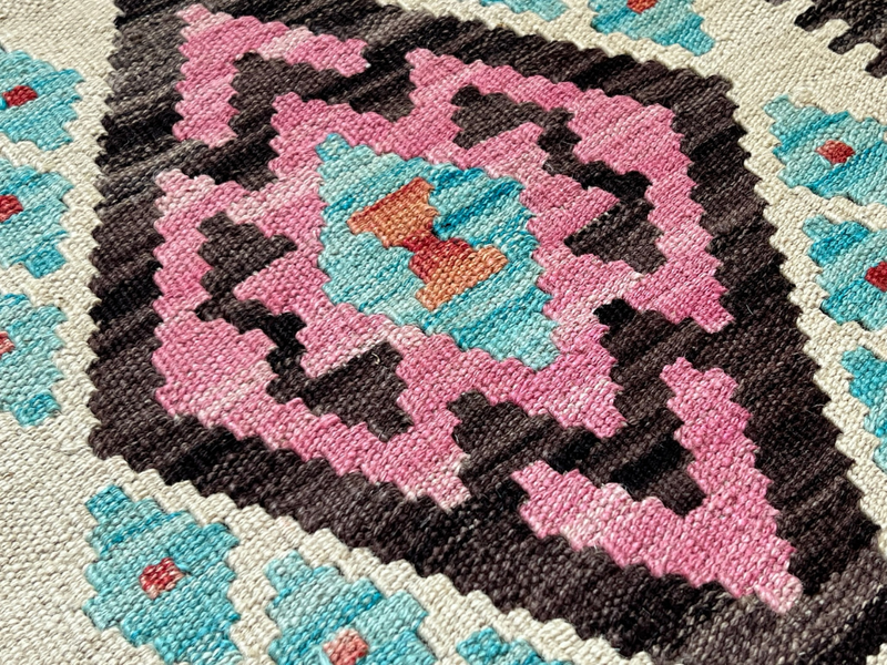 Kundoz Kilim Rug