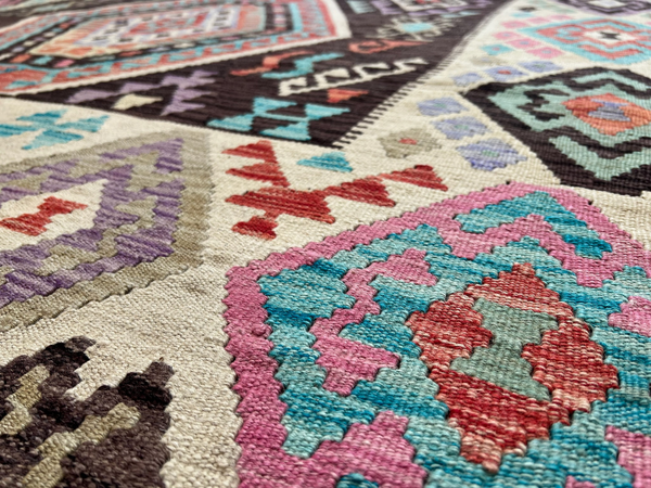 Kundoz Kilim Rug