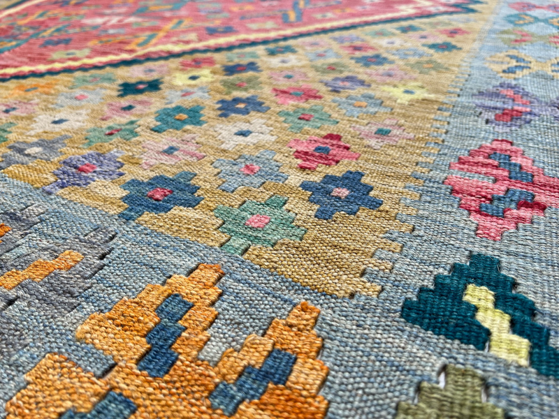 Kundoz Kilim Rug