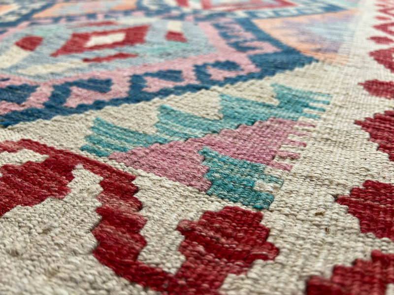 Kundoz Kilim Rug