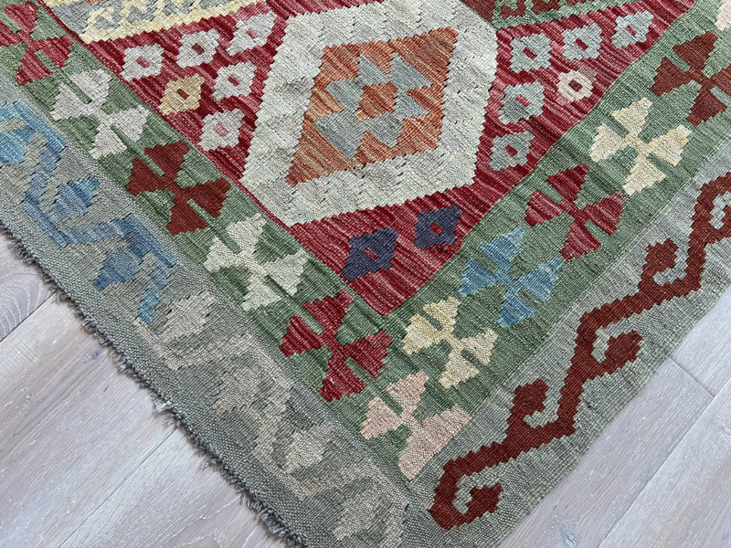 Kundoz Kilim Rug