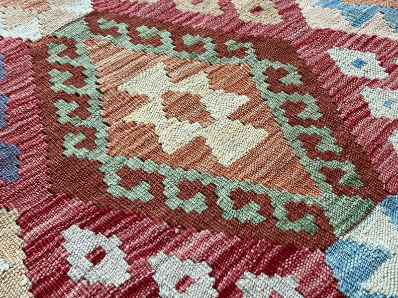 Kundoz Kilim Rug