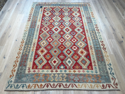 Kundoz Kilim Rug