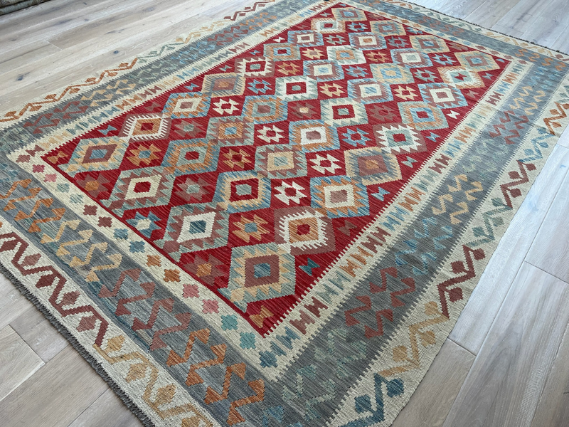 Kundoz Kilim Rug