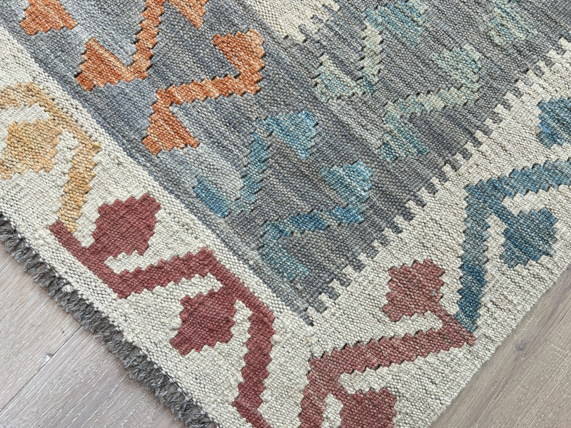 Kundoz Kilim Rug