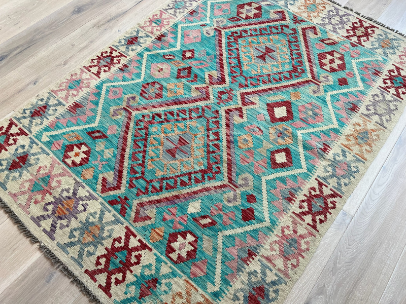 Kundoz Kilim Rug