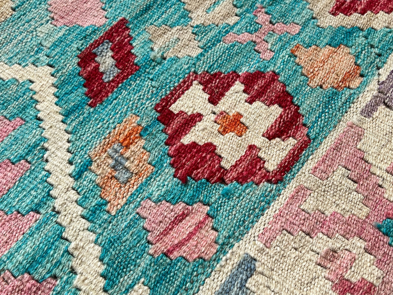 Kundoz Kilim Rug