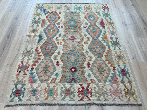 Kundoz Kilim Rug