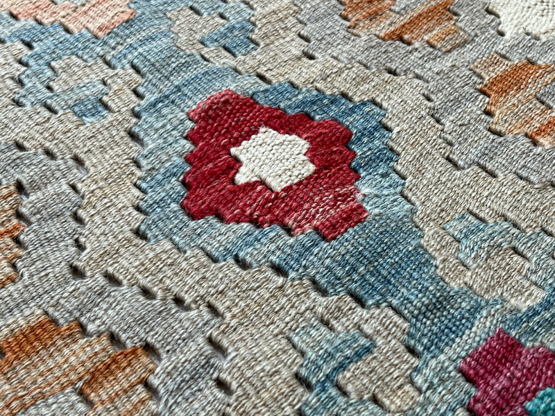 Kundoz Kilim Rug