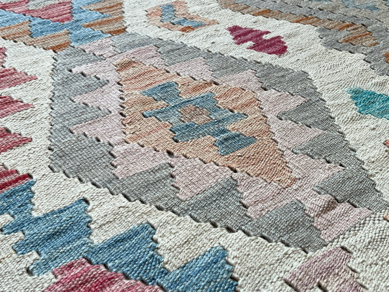 Kundoz Kilim Rug