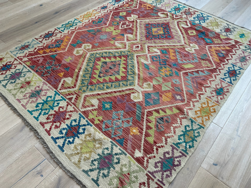 Kundoz Kilim Rug