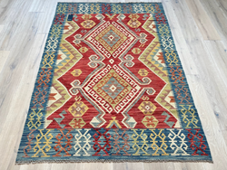 Kundoz Kilim Rug