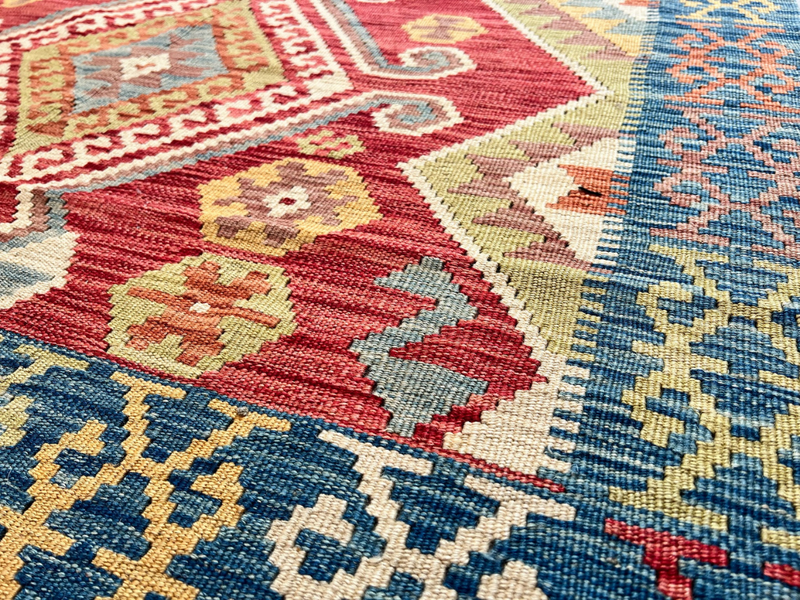 Kundoz Kilim Rug