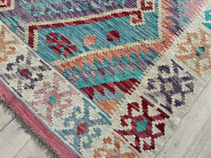 Kundoz Kilim Rug