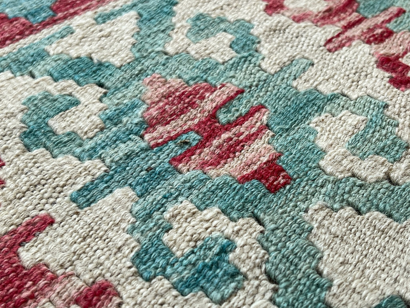 Kundoz Kilim Rug