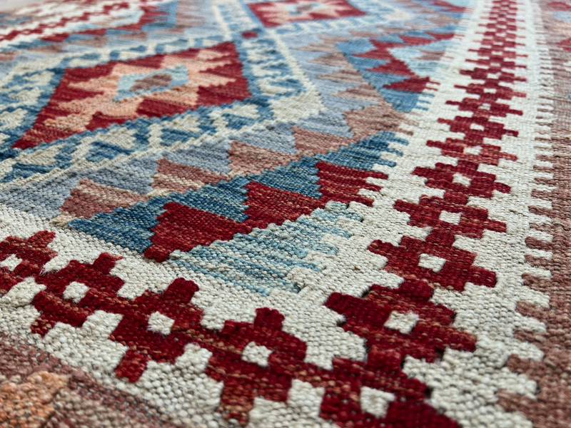 Kundoz Kilim Rug