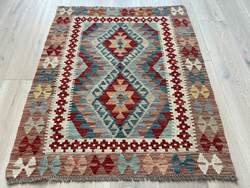 Kundoz Kilim Rug