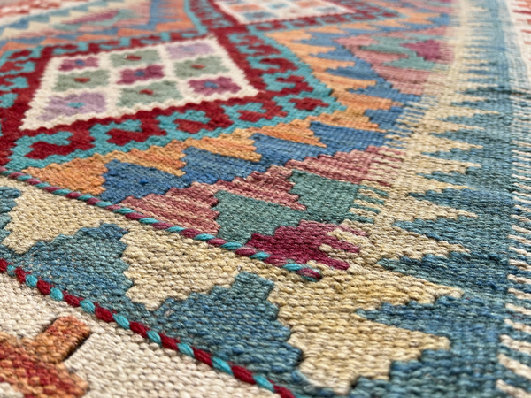 Kundoz Kilim Rug