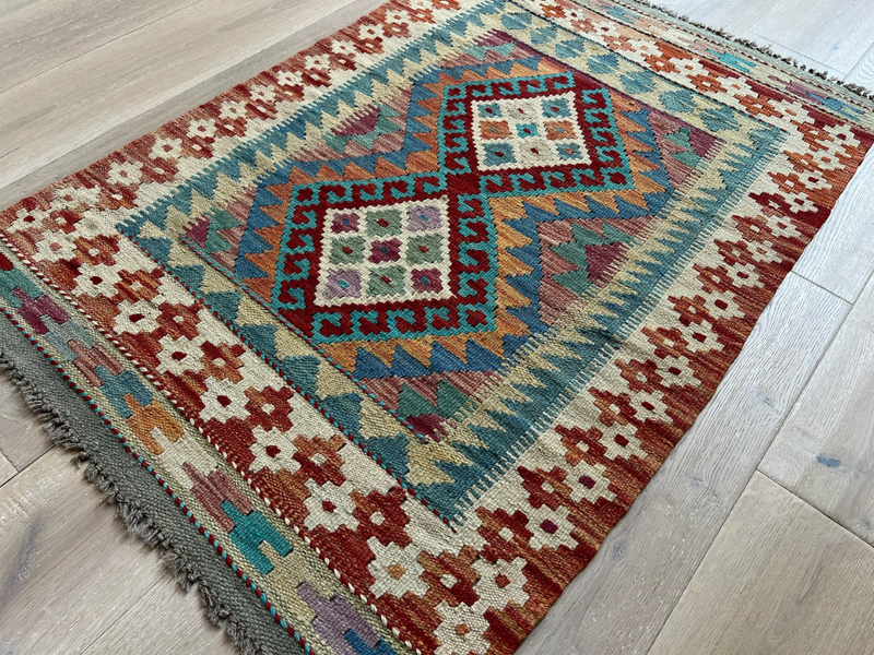 Kundoz Kilim Rug