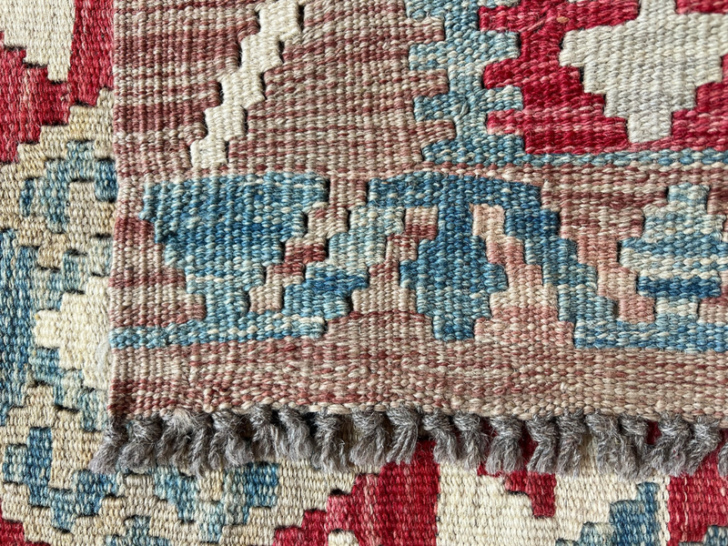 Kundoz Kilim Rug