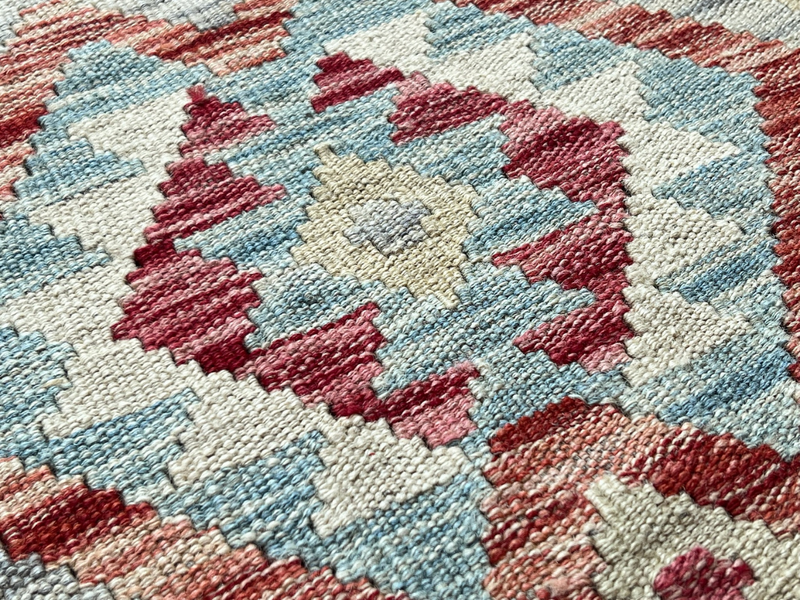 Kundoz Kilim Rug