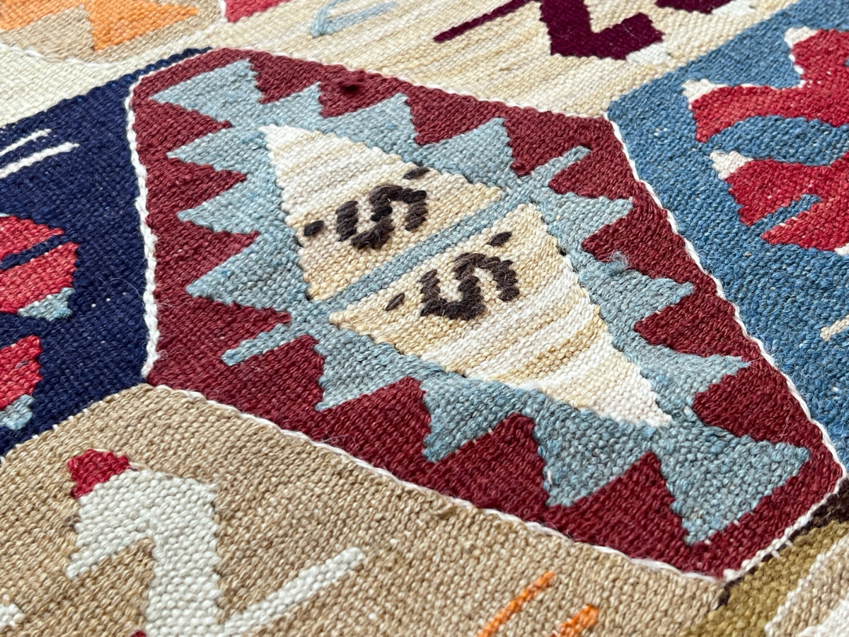 Vintage Yarn Kilim Rug