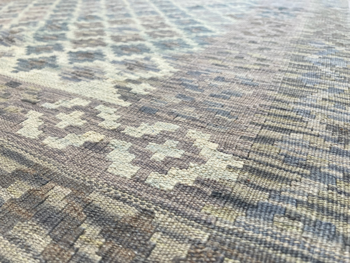 Kundoz Kilim Rug