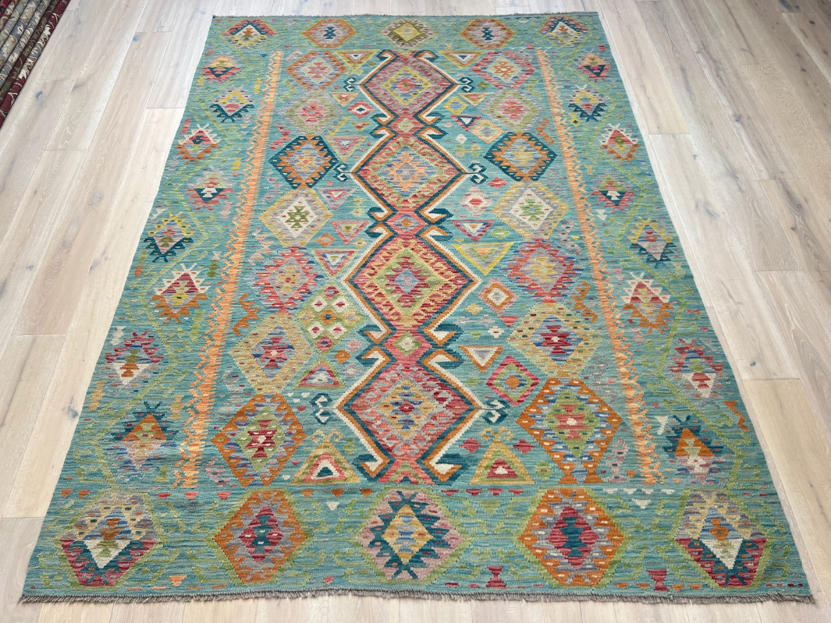 Kundoz Kilim Rug