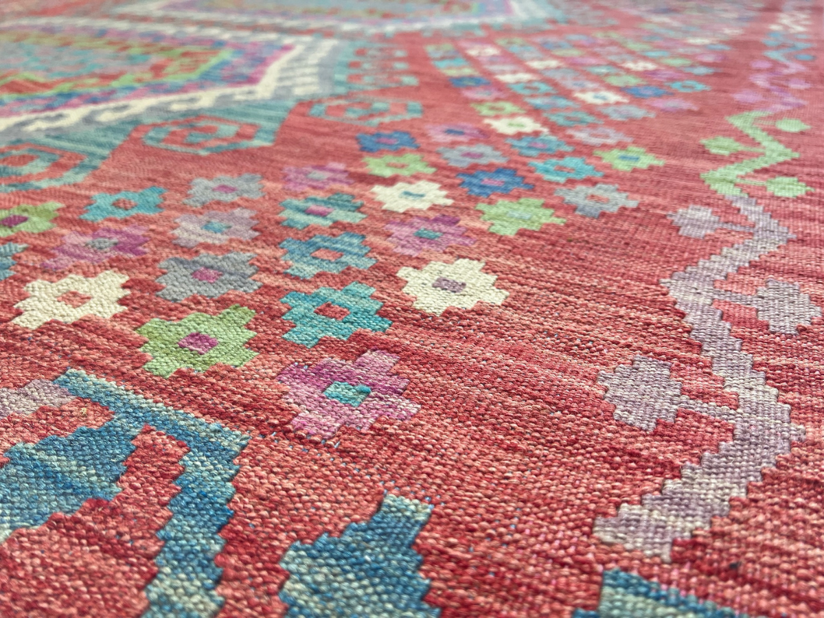 Kundoz Kilim Rug