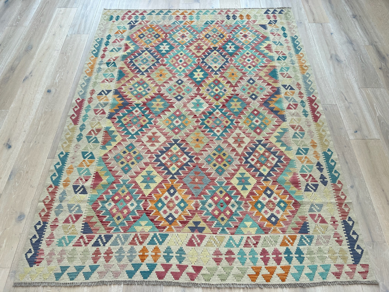 Kundoz Kilim Rug