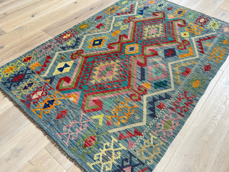 Kundoz Kilim Rug