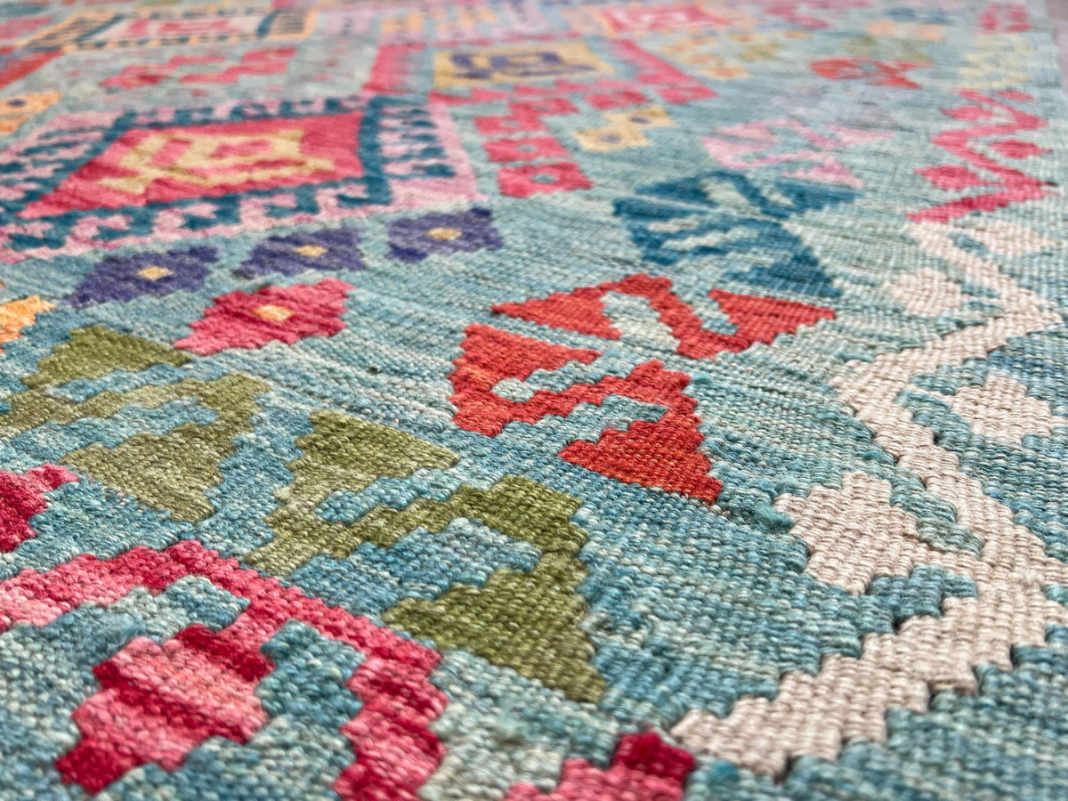 Kundoz Kilim Rug