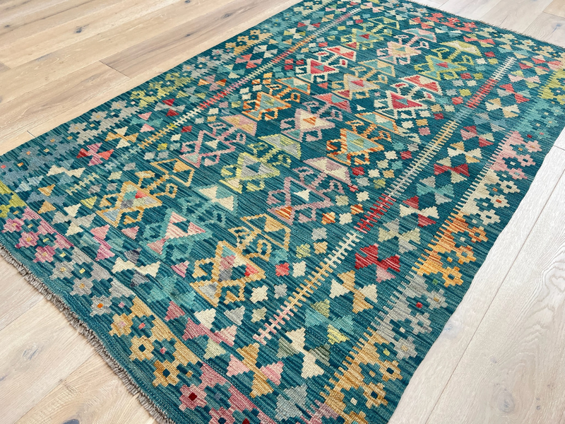 Kundoz Kilim Rug