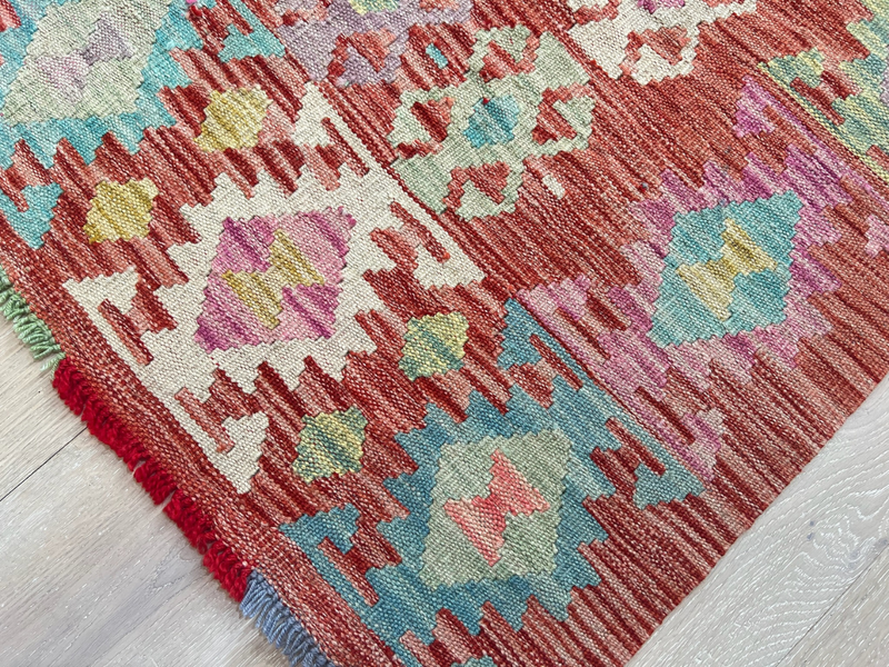 Kundoz Kilim Rug