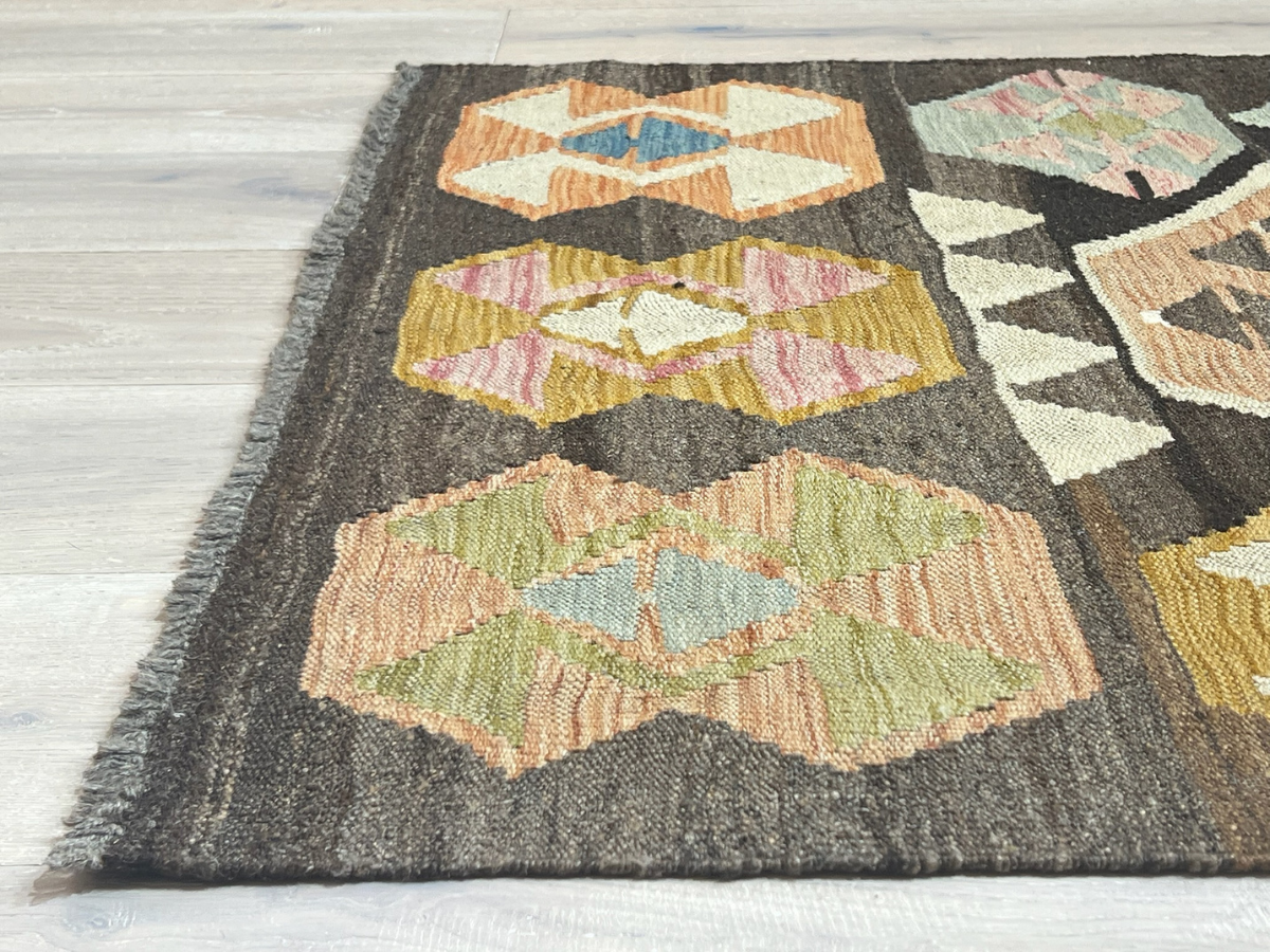 Kundoz Kilim Rug