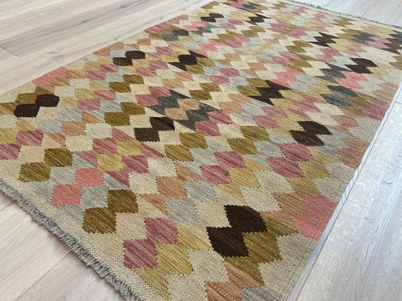 Kundoz Kilim Rug