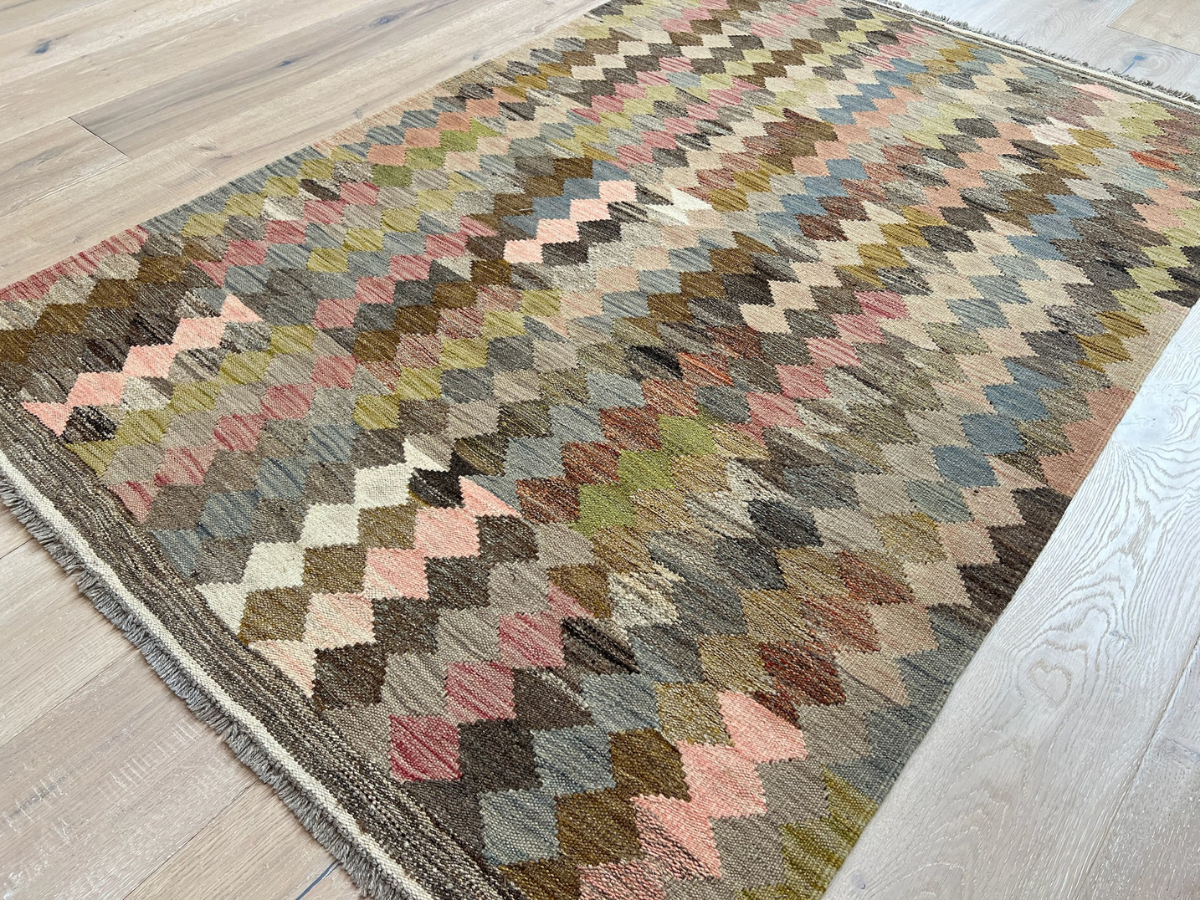 Kundoz Kilim Rug