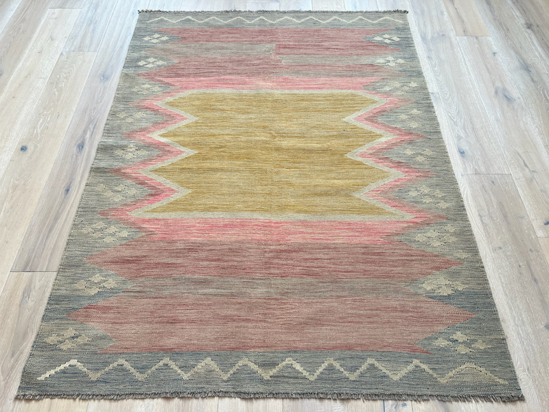 Kundoz Kilim Rug