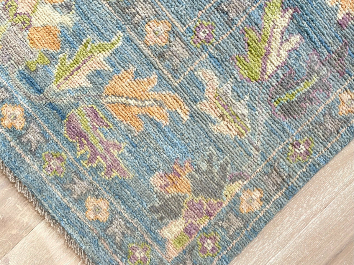 Oushak Carpet