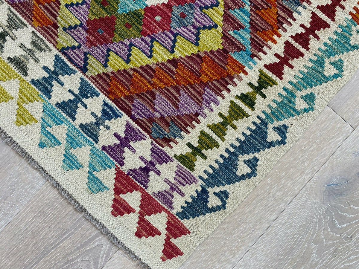 Kundoz Kilim Rug