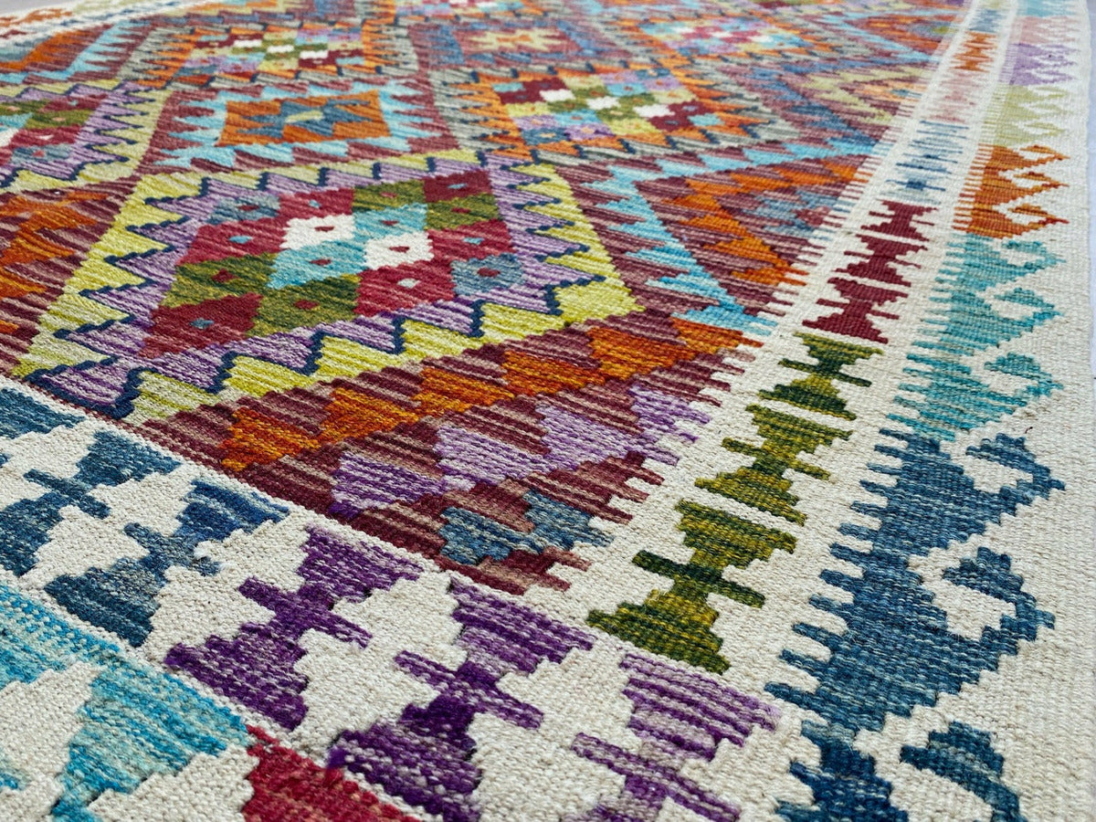 Kundoz Kilim Rug