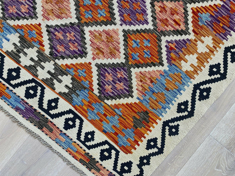 Kundoz Kilim Rug