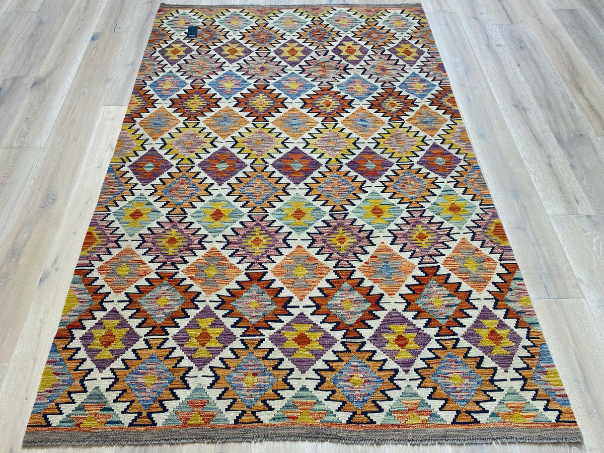 Kundoz Kilim Rug