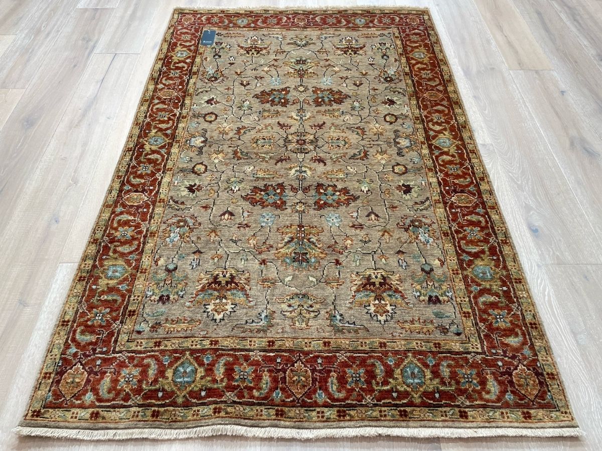 Classic Bhadohi Rug