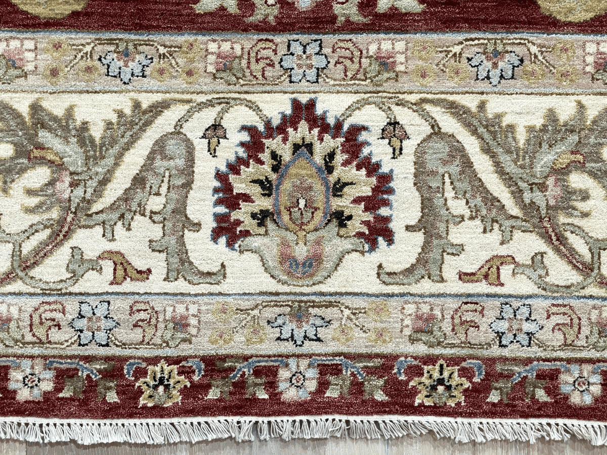 Large Classic Agra Rug