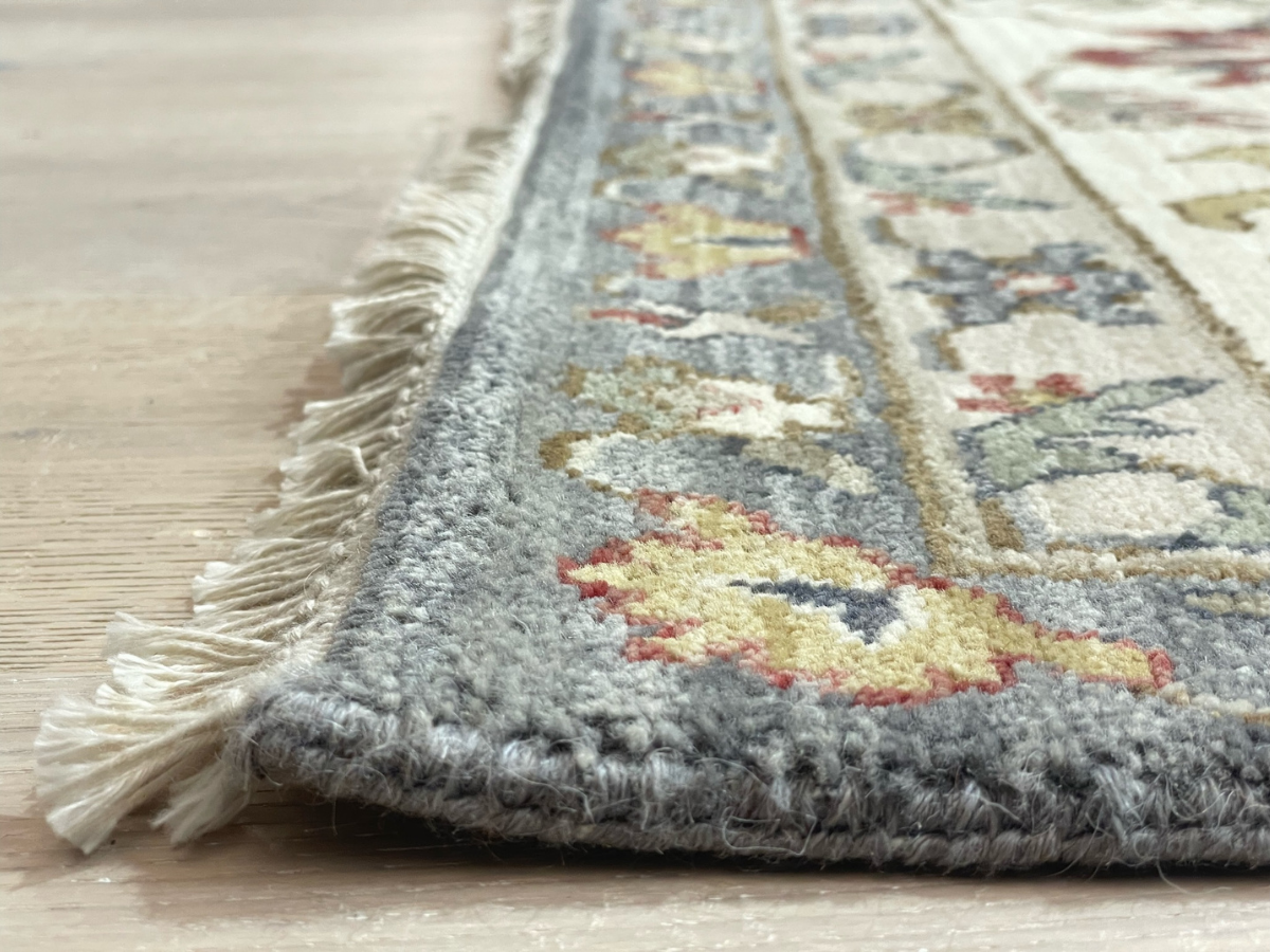 Classic Agra Rug