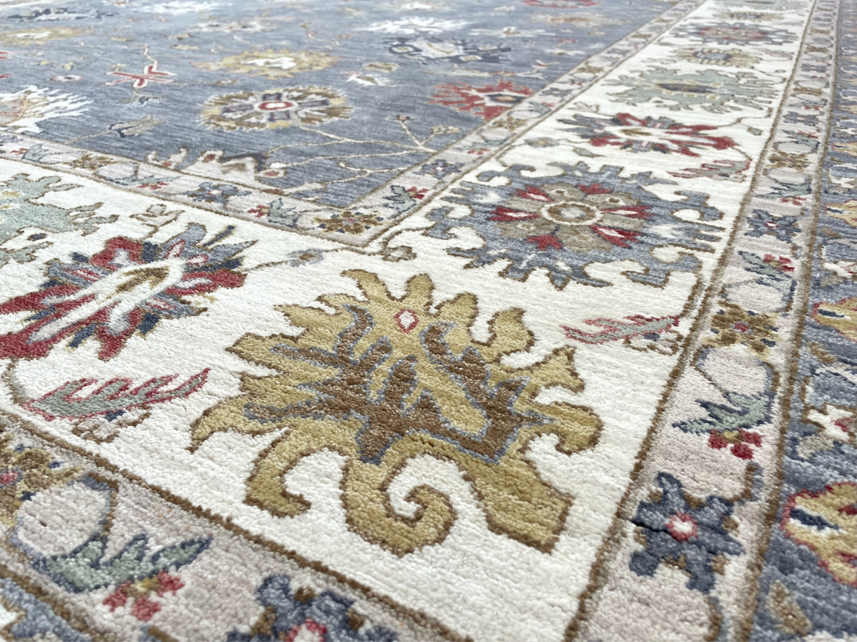 Classic Agra Rug