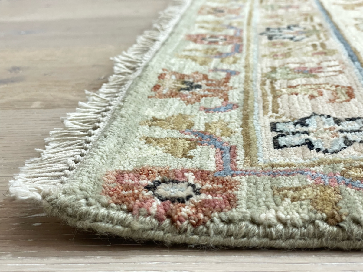 Classic Agra Rug