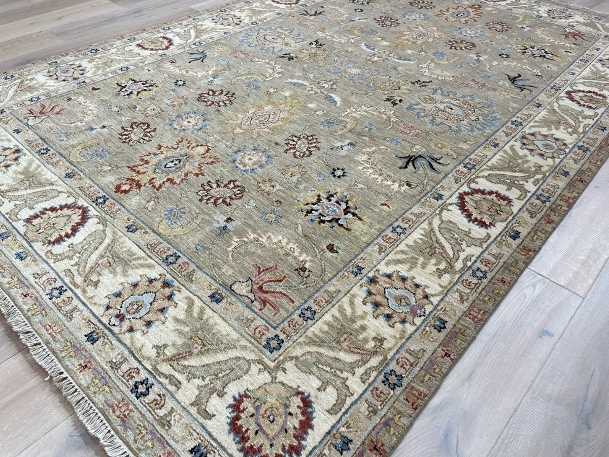 Classic Agra Rug