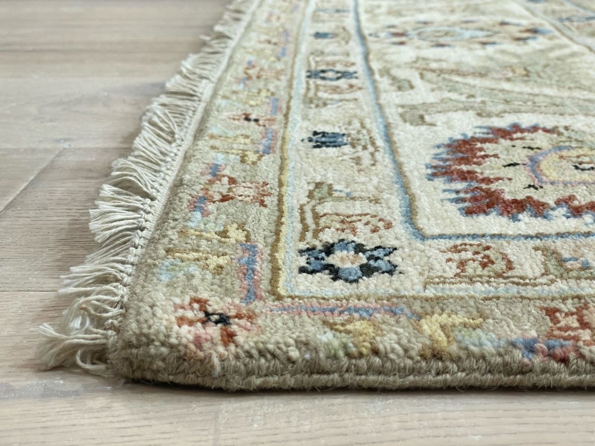 Classic Agra Rug